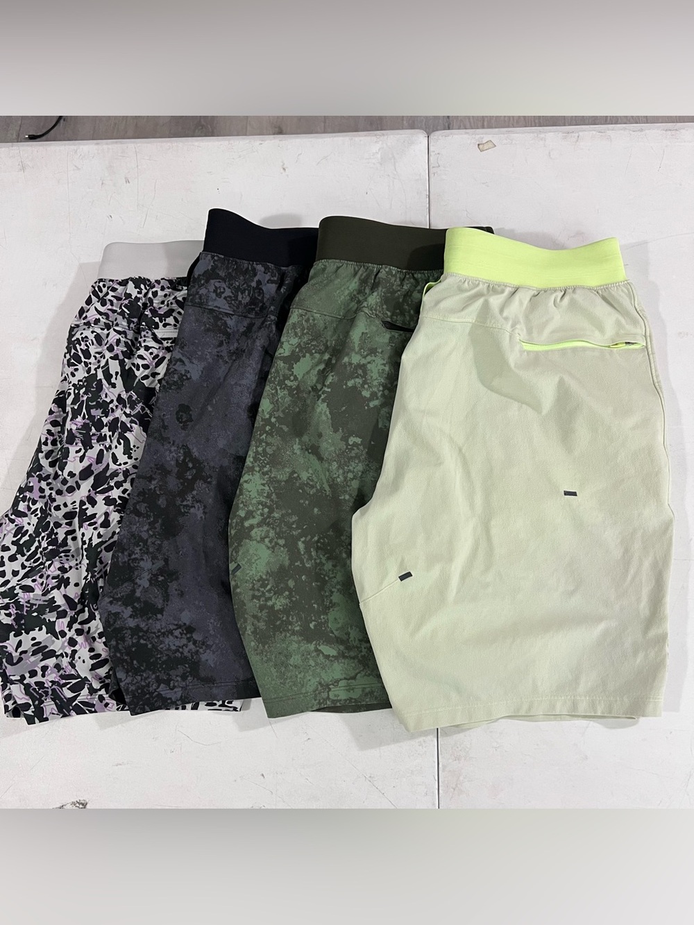 4pc Bundle Lululemon License To Train Shorts 7 Inch Inseam Mens Medium LM7AUKS